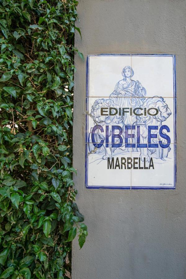 Cibeles...Estudio En El Paseo Maritimo....Wifi Marbella Bagian luar foto