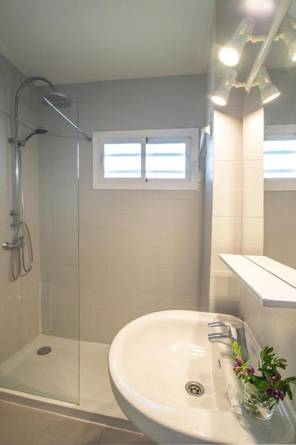 Cibeles...Estudio En El Paseo Maritimo....Wifi Marbella Bagian luar foto